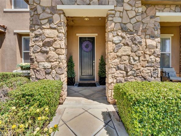 14668 Stageline Lane, Fontana CA 92336