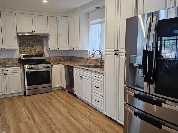 1043 W Orange Road, Santa Ana CA 92706