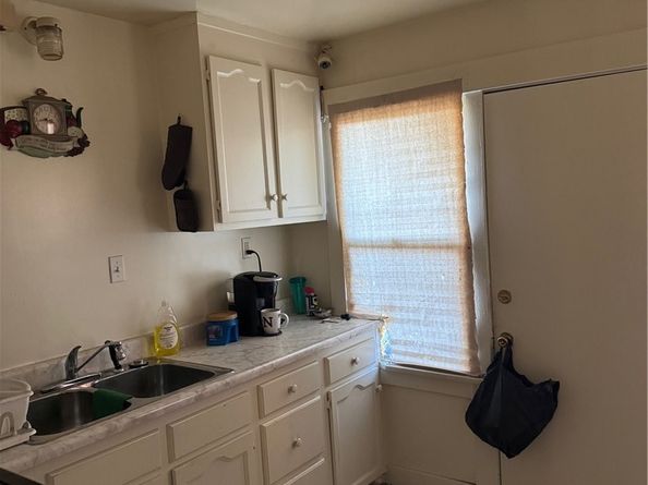 11200 11200 Stanford Ave, Los Angeles CA 90059