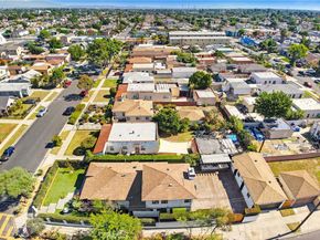 402 E 94th, Los Angeles CA 90003