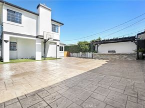 402 E 94th, Los Angeles CA 90003
