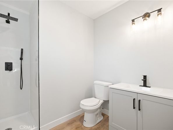 1646 E 41st, Los Angeles CA 90011