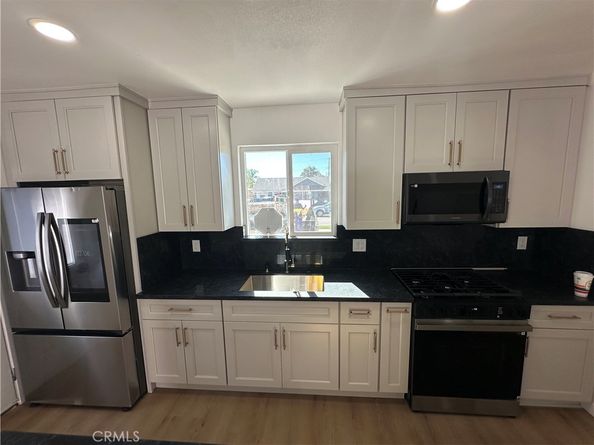 10207 Branscomb, Downey CA 90242