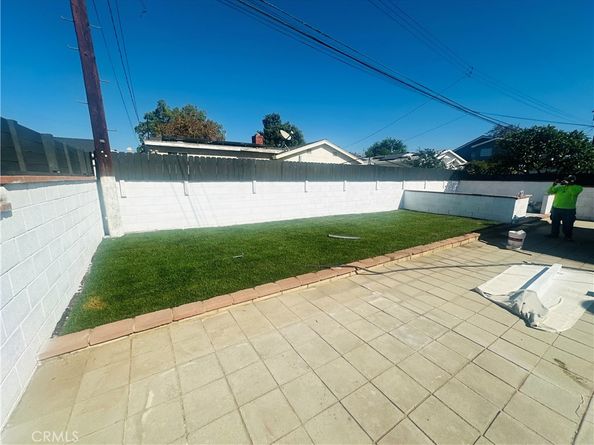 10207 Branscomb, Downey CA 90242