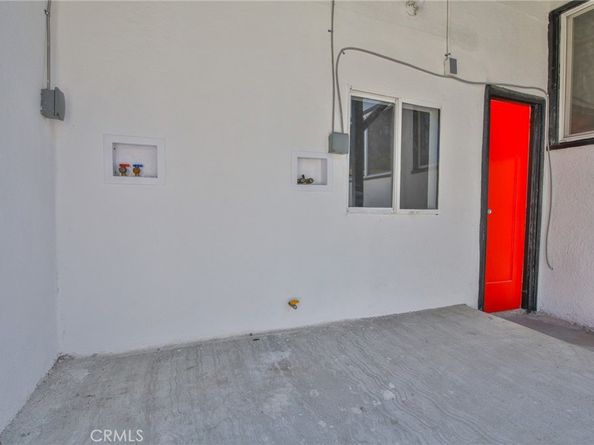 7424 Bell Avenue, Los Angeles CA 90001
