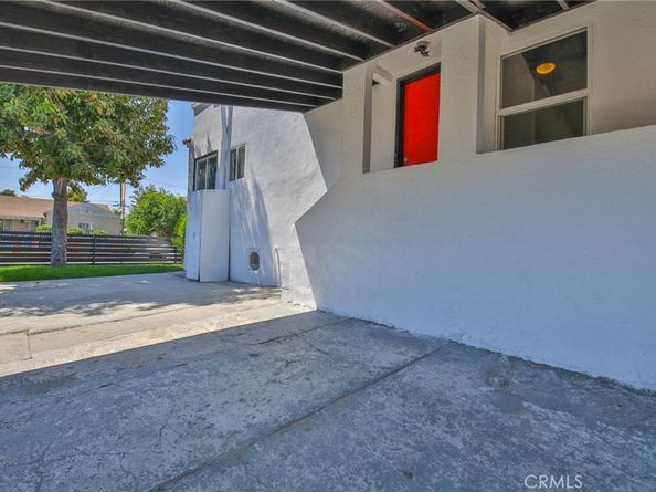 7424 Bell Avenue, Los Angeles CA 90001