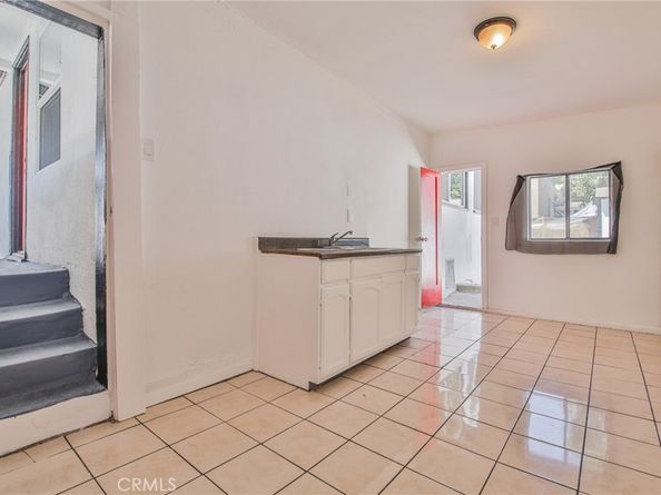 7424 Bell Avenue, Los Angeles CA 90001