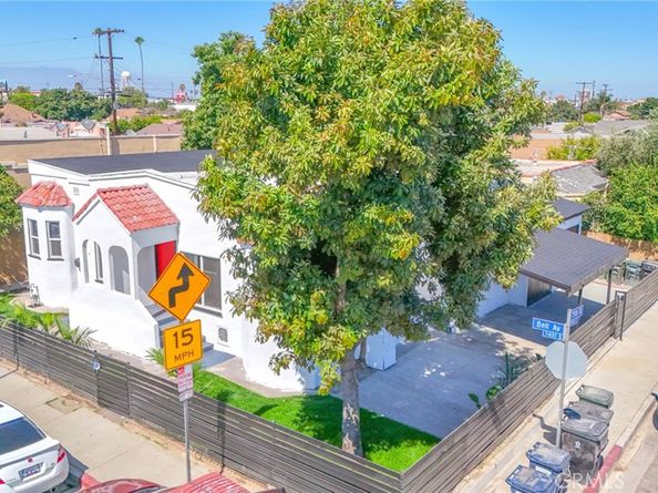 7424 Bell Avenue, Los Angeles CA 90001