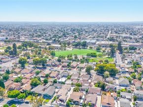 7424 Bell Avenue, Los Angeles CA 90001