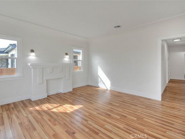 547 W 106th, Los Angeles CA 90044