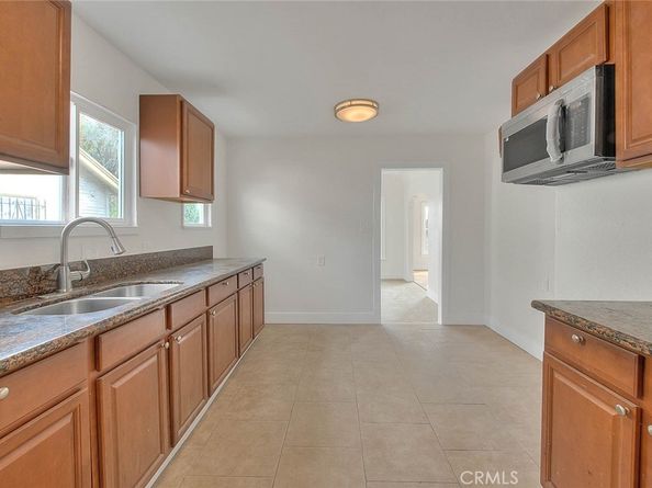 547 W 106th, Los Angeles CA 90044