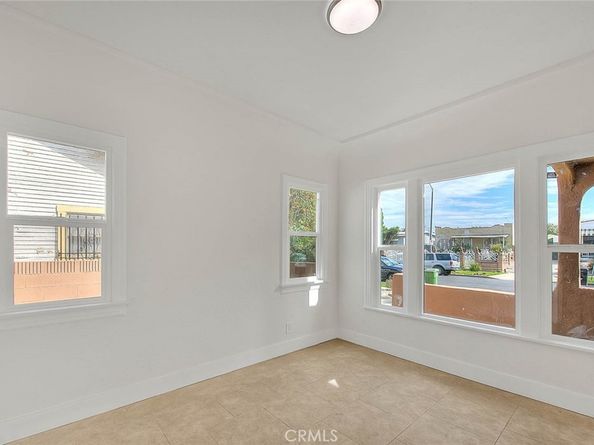 547 W 106th, Los Angeles CA 90044