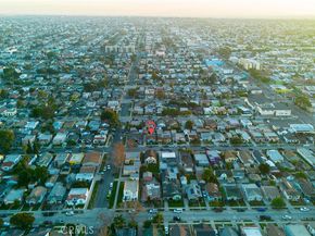 1706 W 65th Place, Los Angeles CA 90047