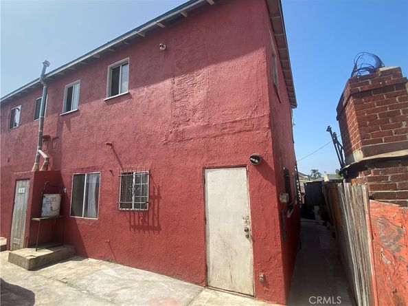 202 N Sloan Avenue, Compton CA 90221