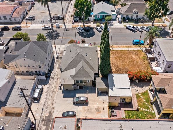 229 W 8th Street A, Long Beach CA 90813