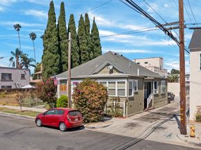 229 W 8th Street A, Long Beach CA 90813