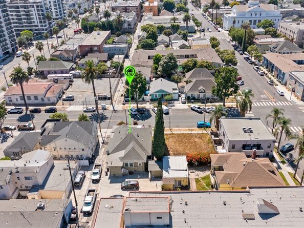 229 W 8th Street A, Long Beach CA 90813
