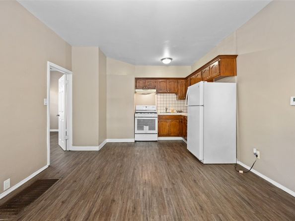 229 W 8th Street A, Long Beach CA 90813