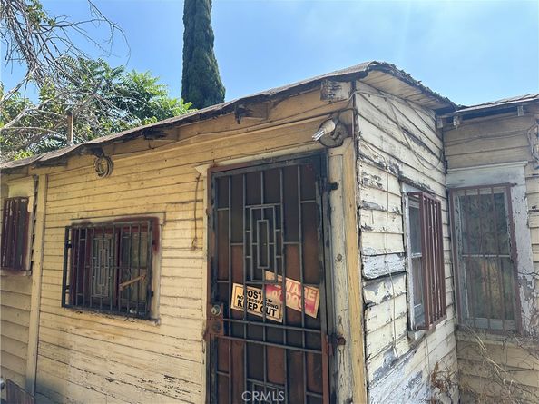 3865 Meisner Street, Los Angeles CA 90063