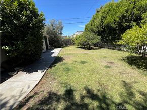 2909 8th Avenue, Los Angeles CA 90018