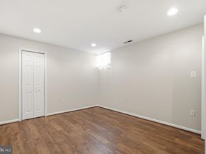 20638 Piney Branch Way, Sterling VA 20165