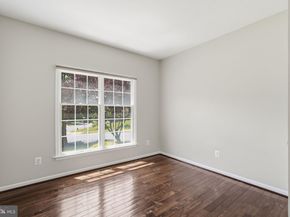 20638 Piney Branch Way, Sterling VA 20165