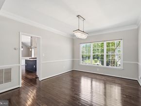 20638 Piney Branch Way, Sterling VA 20165