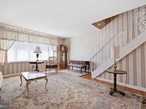 3817 Kirkwood Road, Philadelphia PA 19114