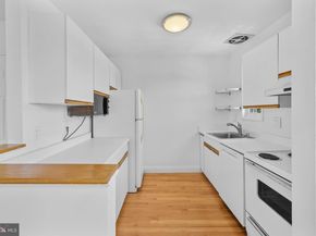 1630 W Abingdon Drive 302, Alexandria VA 22314