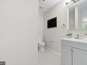 2715 Reed Street, Philadelphia PA 19146