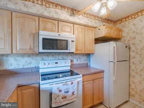 348 Green Meadow Lane, Horsham PA 19044