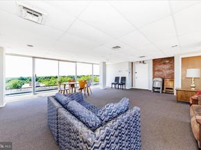 4401 Cherry Hill Road N 33, Arlington VA 22207