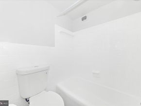 4401 Cherry Hill Road N 33, Arlington VA 22207