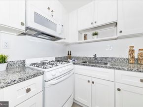 4401 Cherry Hill Road N 33, Arlington VA 22207