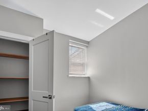 2545 S 9TH Street, Philadelphia PA 19148
