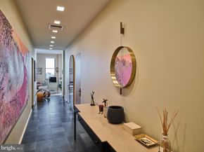 210 W Washington Square 8SE, Philadelphia PA 19106