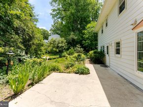 8202 Excalibur Court, Annandale VA 22003