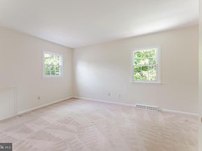 8202 Excalibur Court, Annandale VA 22003