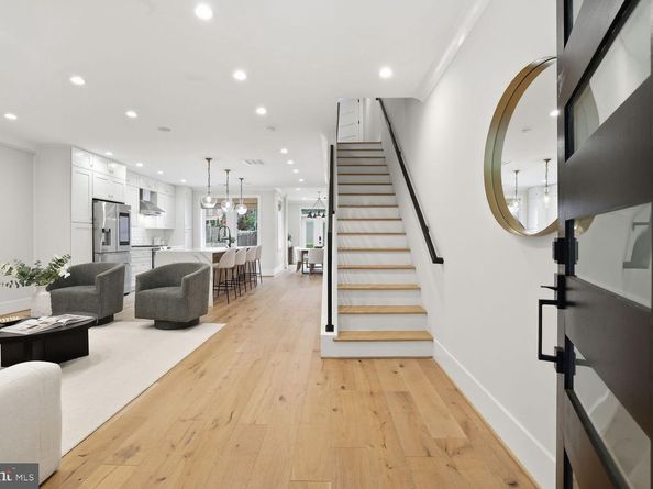 4019 Illinois Avenue NW 2, Washington DC 20011