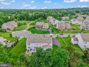 11865 Boscobel Court, Herndon VA 20170