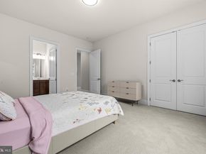 11865 Boscobel Court, Herndon VA 20170