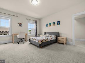 11865 Boscobel Court, Herndon VA 20170