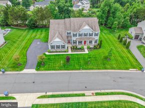 11865 Boscobel Court, Herndon VA 20170