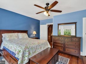 18 W Gravers Lane, Philadelphia PA 19118
