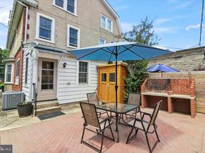 18 W Gravers Lane, Philadelphia PA 19118