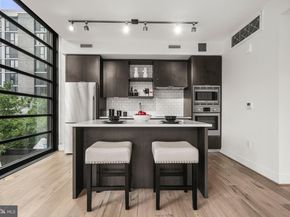 1300 4TH Street SE 312, Washington DC 20003