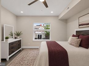 933 S 3rd Street, Philadelphia PA 19147