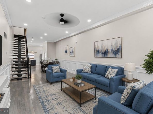 933 S 3rd Street, Philadelphia PA 19147