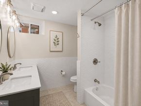 933 S 3rd Street, Philadelphia PA 19147