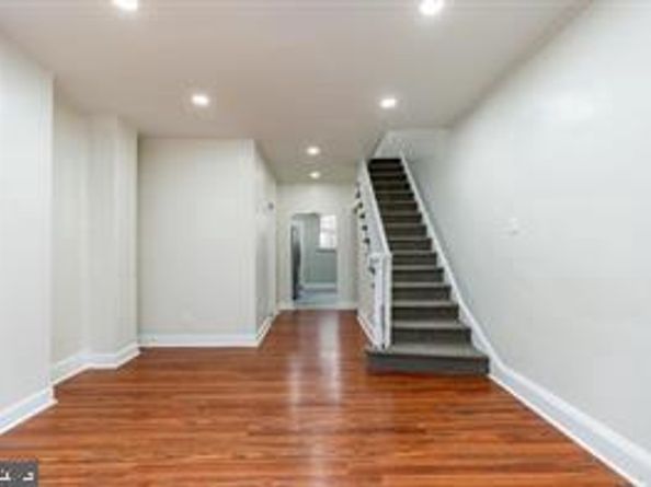 2102 S Opal Street, Philadelphia PA 19145
